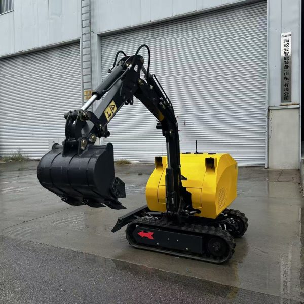 Front view of MR10 electric remote control excavator